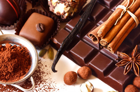 Бақыт гормоны: шоколадтың пайдалы қасиеттері және оны таңдау әдістері